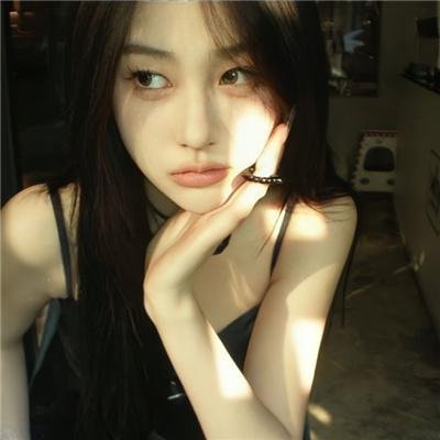 摇滚藏獒蓝色光芒